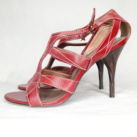 28) CAROLS SANTANA Red Prodigy Strappy Twisted Wood Heels Sz. 9 - Picture 1 of 7